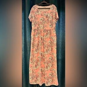 Pink Maxi Dress Sundress with Floral Pattern and Pockets!